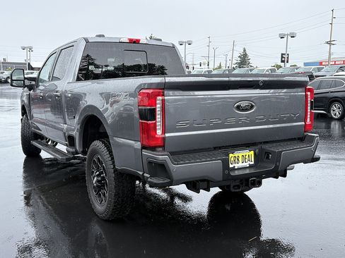 Certified 2024 Ford F350 Lariat w/ Lariat Ultimate Package AWD/4WD image 10