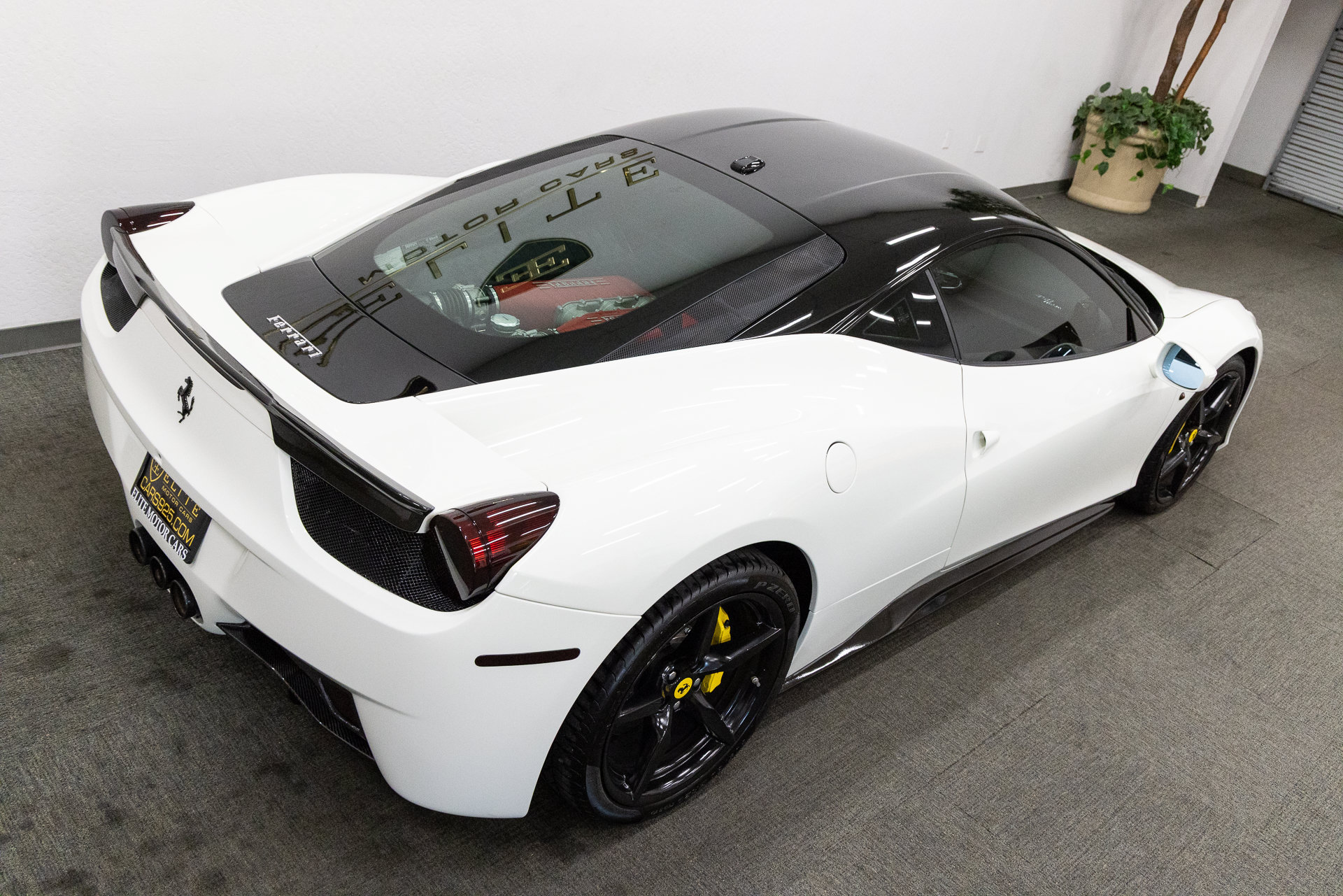 Used 2011 Ferrari 458 Italia Coupe RWD image 26