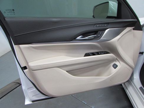 Used 2020 Cadillac CT4 Premium Luxury AWD/4WD image 12