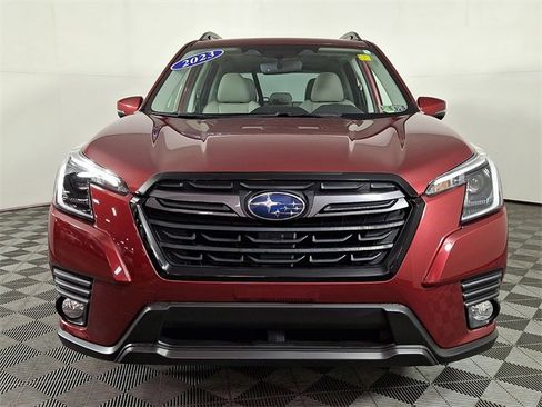 Certified 2023 Subaru Forester Limited image 2