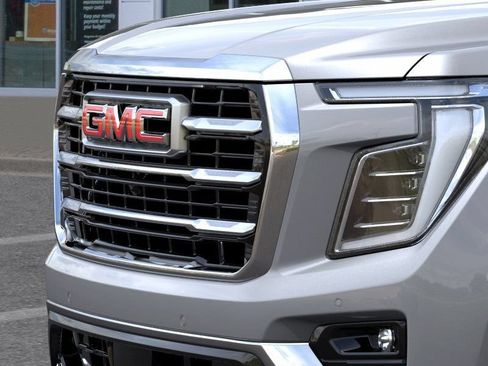 New 2026 GMC Yukon Elevation w/ Elevation Premium Package AWD/4WD image 18