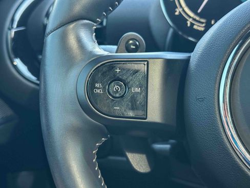 Used 2022 MINI Cooper Clubman S w/ Signature Upholstery Package FWD image 30