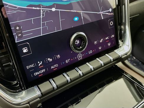 New 2026 GMC Yukon XL Denali AWD/4WD image 16