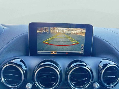 Used 2018 Mercedes-Benz AMG GT Roadster image 30