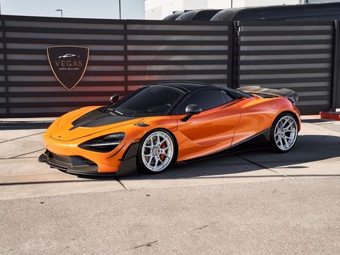 Used 2024 McLaren 750S image 5