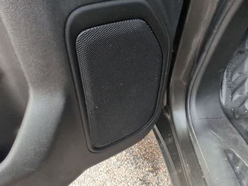 Certified 2022 GMC Sierra 3500 Pro w/ Convenience Package image 21