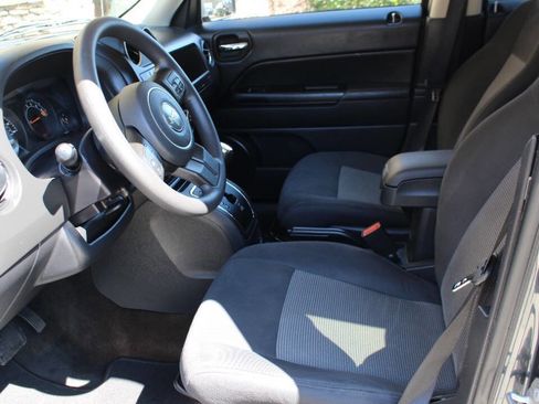 Used 2015 Jeep Patriot Sport w/ Power Value Group image 18