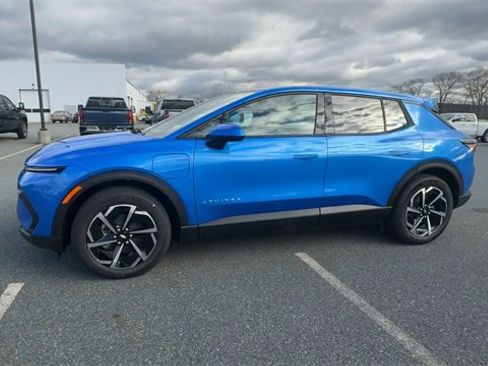 New 2026 Chevrolet Equinox EV LT image 5