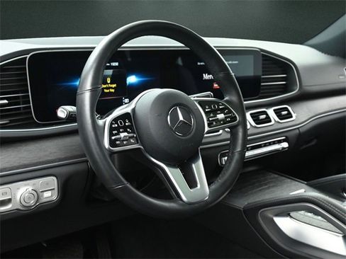 Used 2022 Mercedes-Benz GLS 450 4MATIC image 27