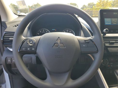 New 2026 Mitsubishi Eclipse Cross LE image 10