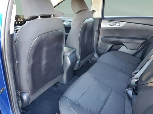 Certified 2019 Kia Forte LXS image 6