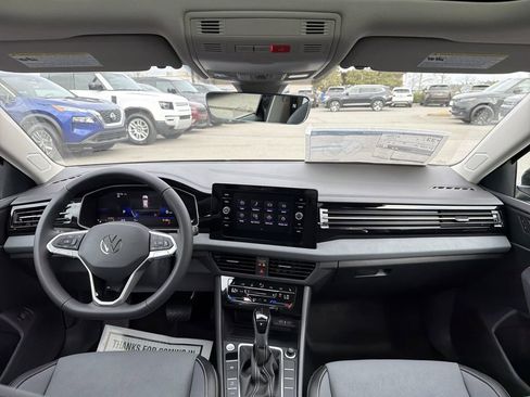 New 2026 Volkswagen Jetta SE image 21