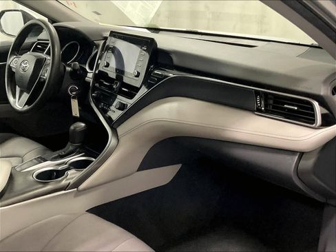 Used 2023 Toyota Camry LE image 14