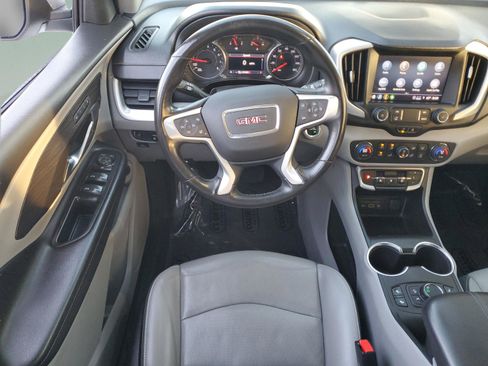 Used 2022 GMC Terrain SLT image 14