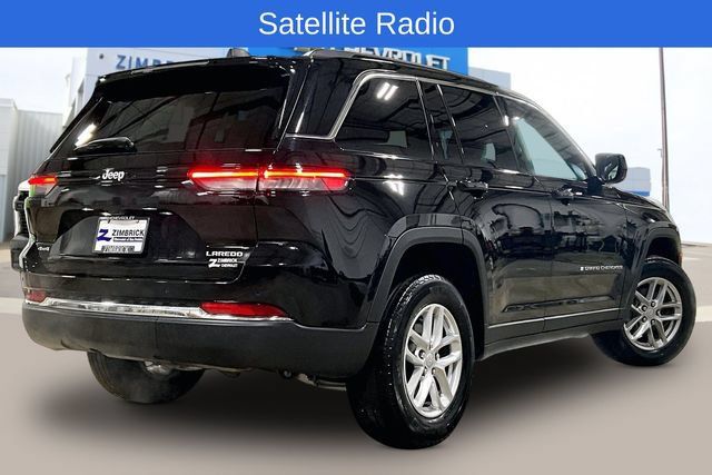 Used 2025 Jeep Grand Cherokee Laredo X w/ Luxury Tech Group I AWD/4WD image 8