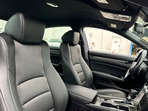 Used 2022 Honda Accord Sport image 30