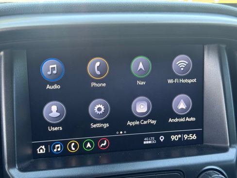 Used 2021 Chevrolet Colorado Z71 w/ Safety Package AWD/4WD image 9