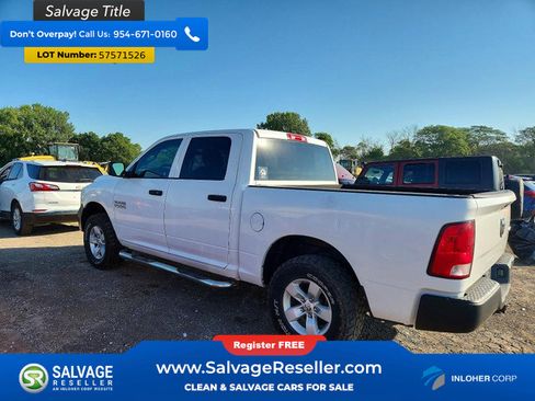 Used 2014 RAM 1500 4x4 Crew Cab image 3