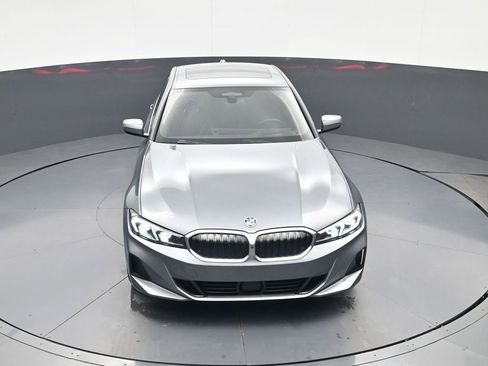 Used 2023 BMW 330i xDrive Sedan w/ Premium Package image 26