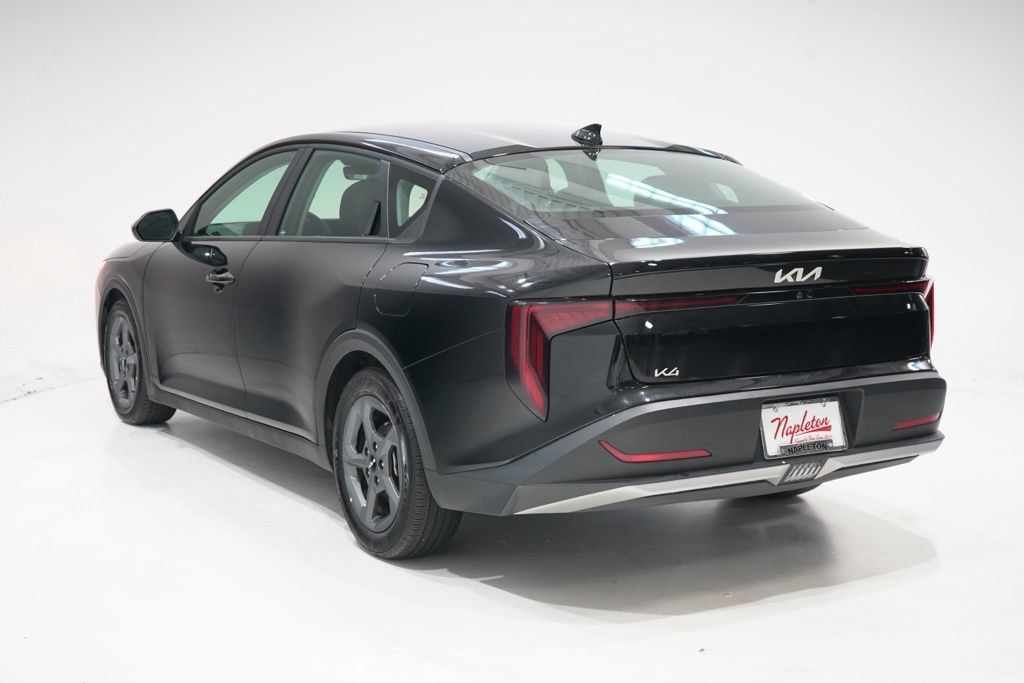 Used 2025 Kia K4 FWD image 6