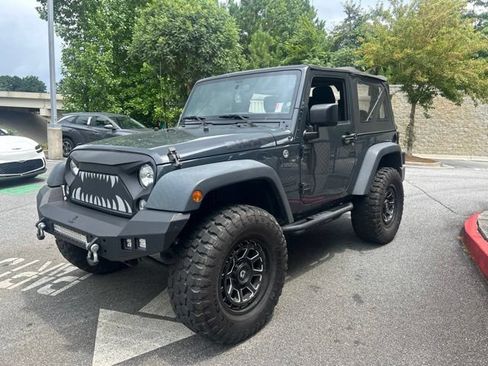 Used 2016 Jeep Wrangler Sport w/ Quick Order Package 24S AWD/4WD image 3