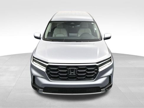 Used 2025 Honda Pilot EX-L image 29