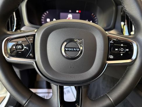 Used 2024 Volvo S60 B5 Plus w/ Climate Package AWD/4WD image 27