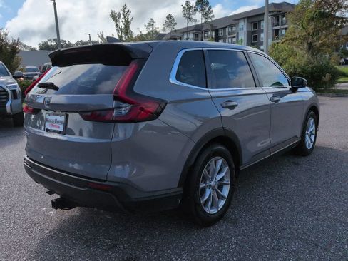 Used 2025 Honda CR-V EX image 6