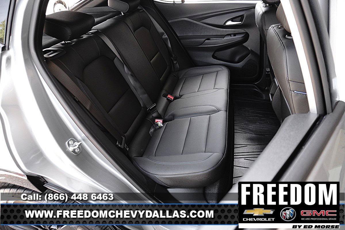 New 2026 Buick Envista Sport Touring w/ Convenience II Package FWD image 16