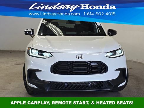 Used 2023 Honda HR-V Sport image 2