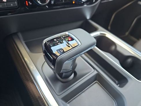 New 2026 Chevrolet Silverado 1500 LT Trail Boss w/ Safety Package AWD/4WD image 16