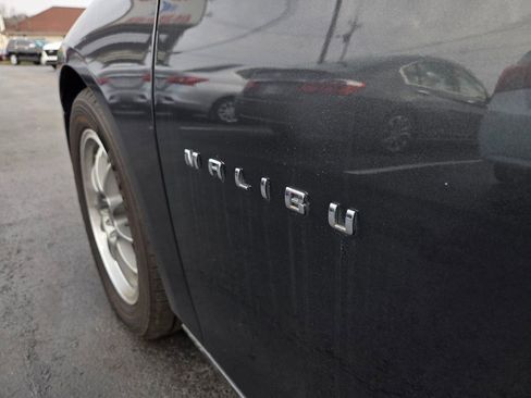 Used 2018 Chevrolet Malibu LT image 10