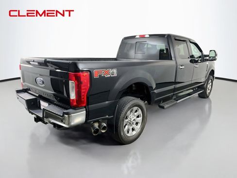 Used 2017 Ford F250 Lariat w/ Chrome Package AWD/4WD image 6