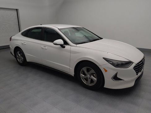 Used 2023 Hyundai Sonata SE image 11