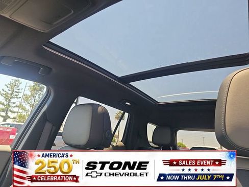 New 2026 Chevrolet Equinox LT w/ Convenience Package II FWD image 14