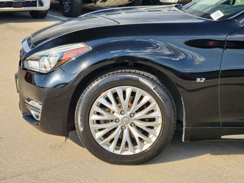 Used 2015 INFINITI Q70 L 3.7 w/ Technology Package RWD image 8