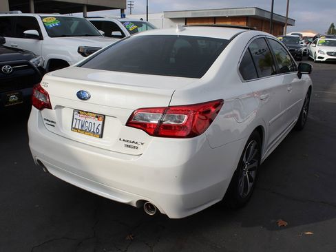 Used 2016 Subaru Legacy 3.6R Limited image 7