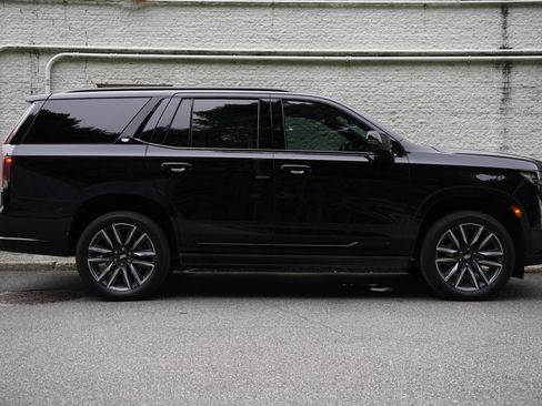 Used 2023 Cadillac Escalade Sport w/ Touring Package AWD/4WD image 9