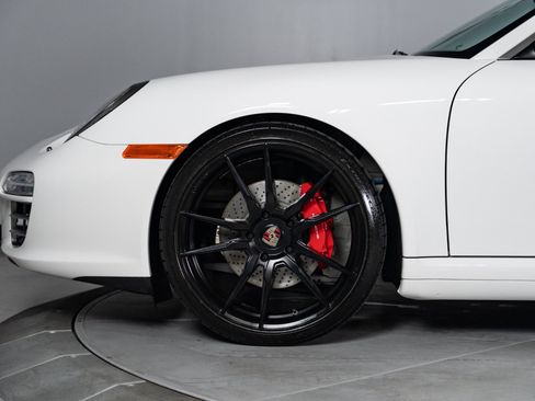 Used 2012 Porsche 911 Targa 4S AWD/4WD image 3