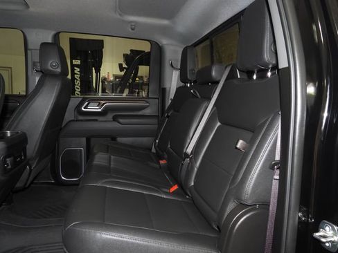 Used 2026 Chevrolet Silverado 2500 LT w/ Trail Boss Package AWD/4WD image 39