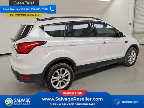Used 2019 Ford Escape SEL AWD/4WD image 4