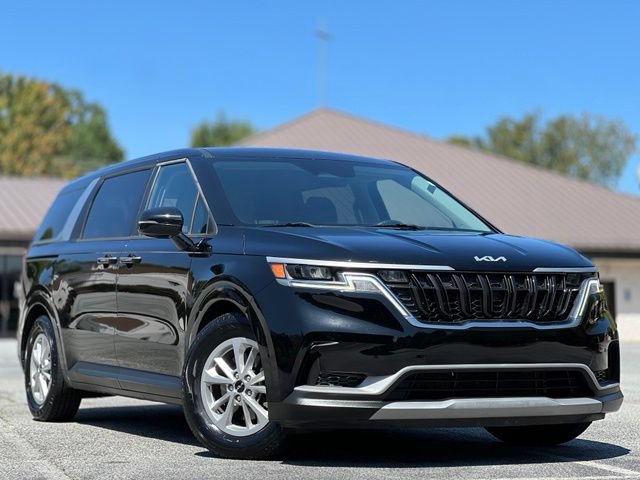 Used 2022 Kia Carnival LX FWD image 3