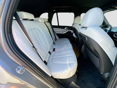 New 2026 BMW X5 sDrive40i w/ M Sport Package image 22