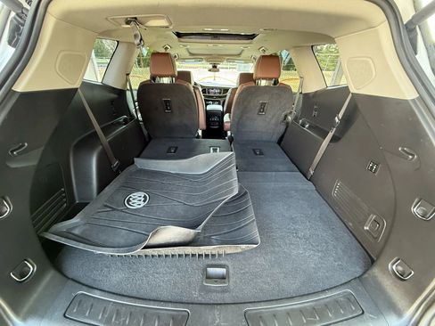 Used 2021 Buick Enclave Avenir w/ Avenir Technology Package image 22