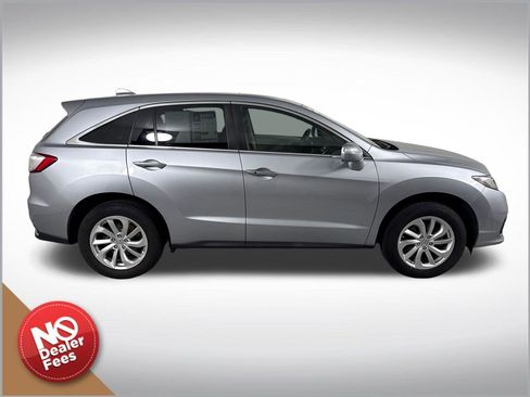 Used 2017 Acura RDX AWD w/ Technology Package image 2