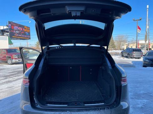 Used 2021 Jaguar F-PACE R-Dynamic S image 14