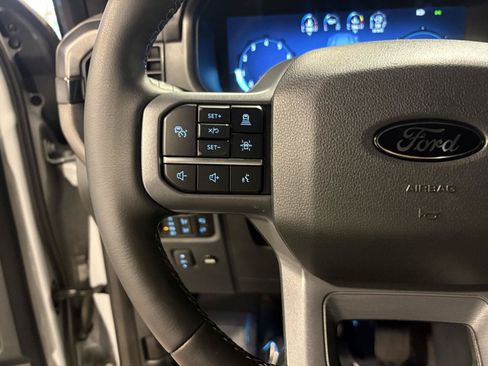 Used 2025 Ford F150 Lariat w/ Equipment Group 502A High AWD/4WD image 27