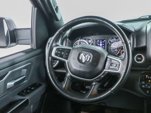 Used 2022 RAM 1500 Big Horn AWD/4WD image 12