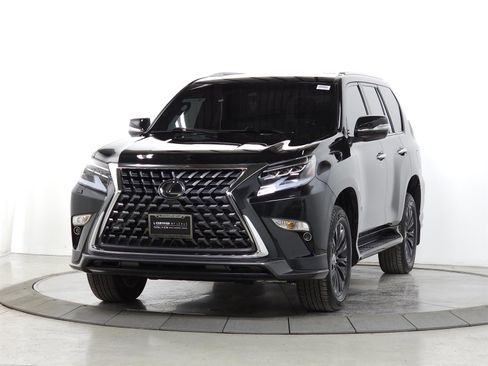 Used 2023 Lexus GX 460 Premium image 3