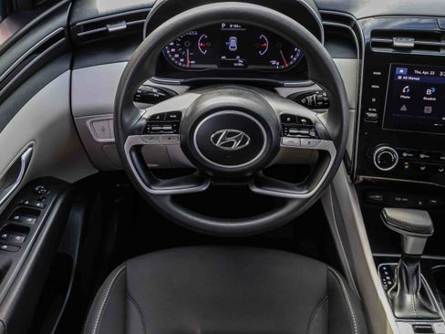 Used 2023 Hyundai Tucson SEL AWD/4WD image 16